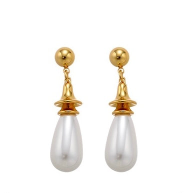 Vintage Teardrop Gold Earrings